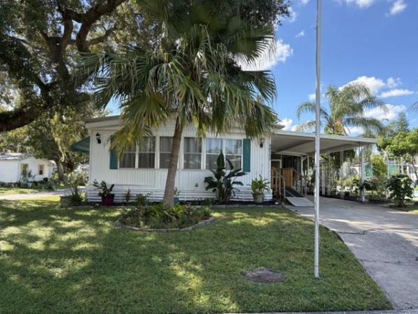 1977  Mobile Home For Sale