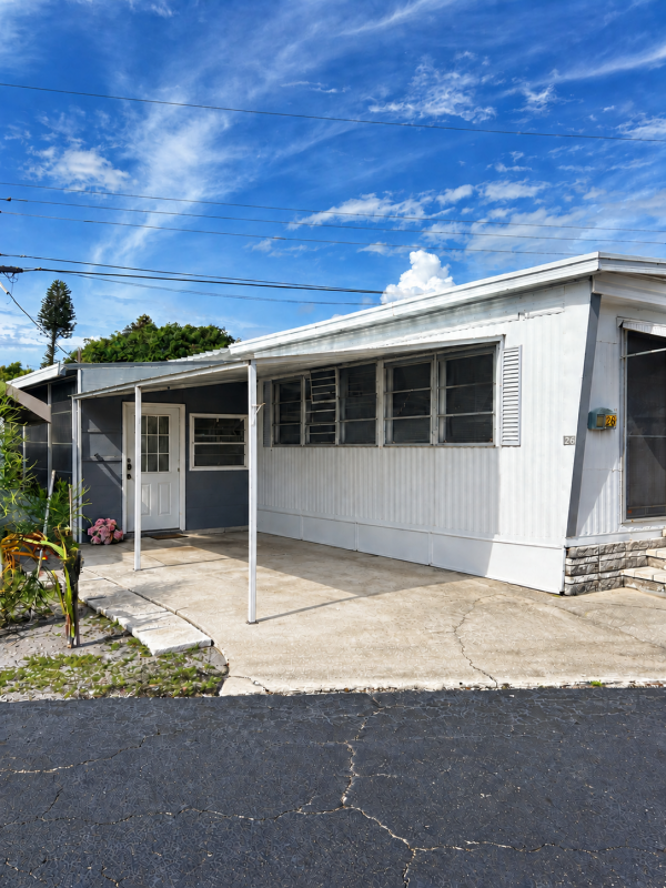 1971 2BD/1.5BA Mobile Home