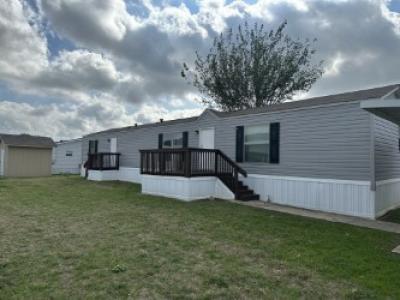 Mobile Home at 11016 Fumar Ln Fort Worth, TX 76244