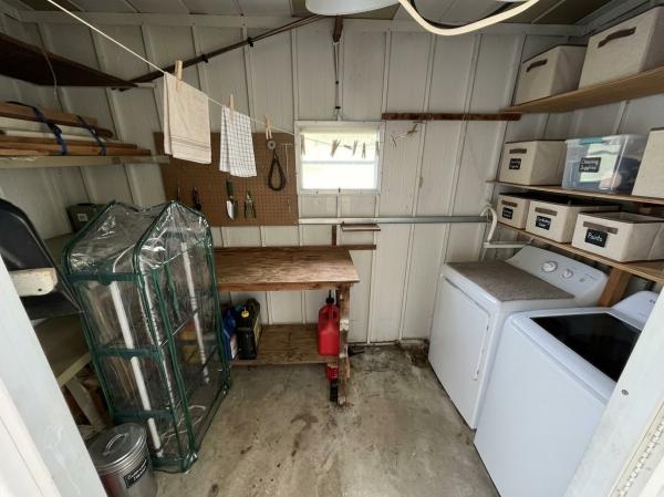 1972 AGE 40+ PARK Mobile Home