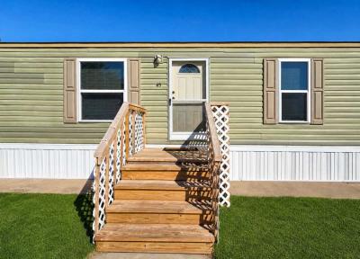 Photo 2 of 8 of home located at 1001 E Macarthur Rd. #45 Wichita, Ks 67216 Wichita, KS 67216