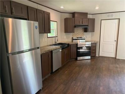 Photo 4 of 24 of home located at 232 Ashley Dr Walhalla, SC 29691