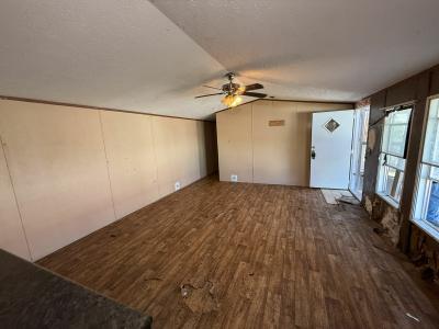 Photo 3 of 23 of home located at 817 Flour Bluff Drive Corpus Christi, TX 78418