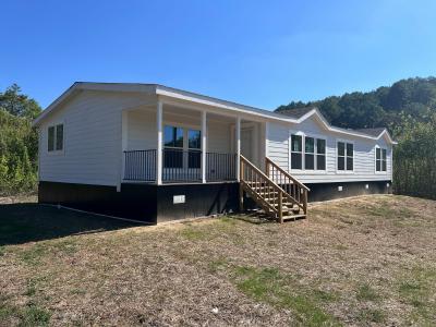 Mobile Home at 2072 Mccollum Road Jasper, AL 35501