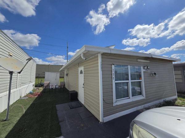  Mobile Home For Sale