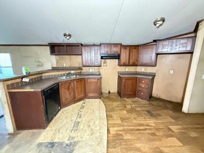 Photo 5 of 11 of home located at 15743 U.s. 59 Splendora, TX 77372