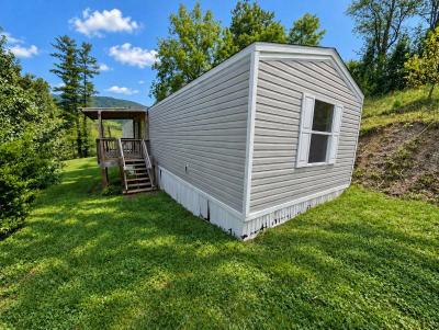 Mobile Home at 553 Carlock Creek Rd Chilhowie, VA 24319