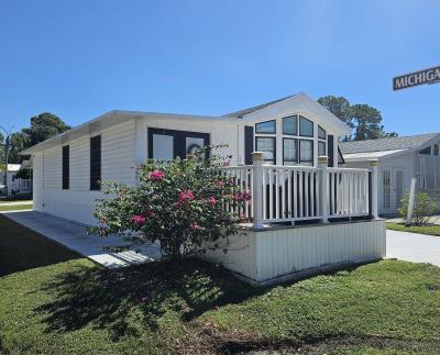 Photo 2 of 14 of home located at 7125 Fruitville Rd., Site 1373 Sarasota, FL 34240