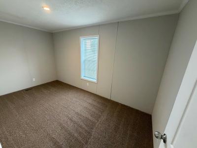 Photo 4 of 6 of home located at 324 Canterbury Newport, MI 48166