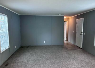 Photo 2 of 5 of home located at 6270 Sheldon Street Site #295 Ypsilanti, MI 48197
