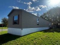 2017 LH168032LF  Home