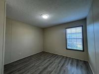 2017 LH168032LF  Home