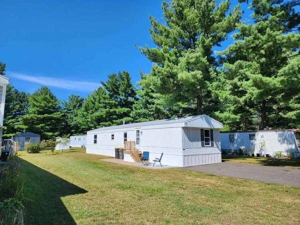 Photo 1 of 2 of home located at W3940 Mitchell Rd Trlr 35 Eau Claire, WI 54701