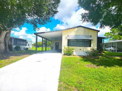 Photo 1 of 8 of home located at 14472 Dalia Ave Fort Pierce, FL 34951