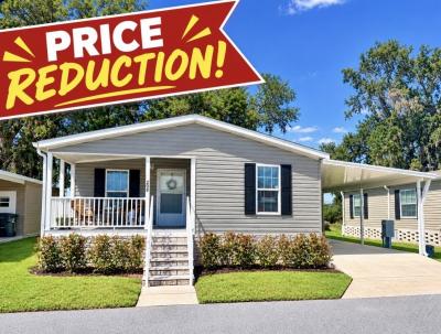 Mobile Home at 2600 Harden Blvd Lot 208 Lakeland, FL 33803