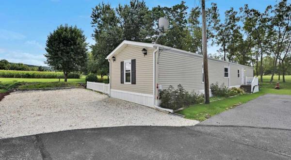 Photo 1 of 2 of home located at 330 Don Dr New Holland, PA 17557