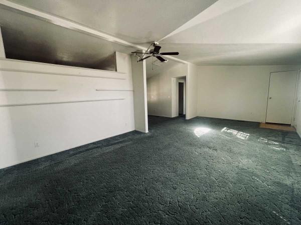 1994 SKYLINE WOOD MANOR Manufactured Home