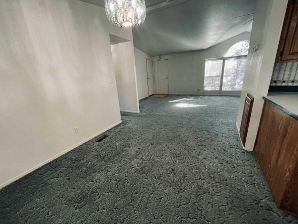 1994 SKYLINE WOOD MANOR Manufactured Home