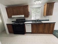 1994 SKYLINE WOOD MANOR Manufactured Home