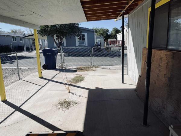 1994 SKYLINE WOOD MANOR Manufactured Home