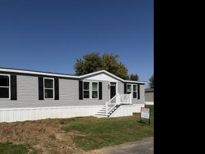 Photo 4 of 14 of home located at 131 Mimosa Drive York, PA 17406