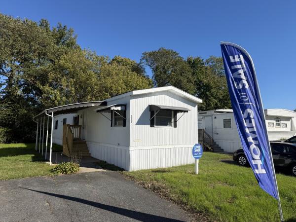 1977 HILL Mobile Home For Sale