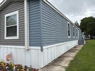 Photo 1 of 23 of home located at 1234 Reynolds Road Lakeland, FL 33801