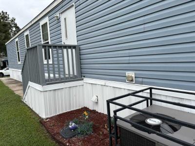 Photo 2 of 23 of home located at 1234 Reynolds Road Lakeland, FL 33801