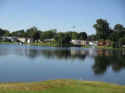 Mobile Home at 48573 Lakeview E Shelby Township, MI 48317