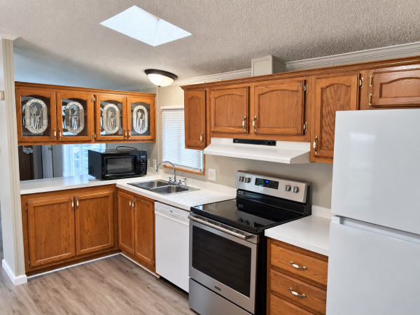 Photo 1 of 2 of home located at 1100 W. Locust, Lot 15 Canton, IL 61520