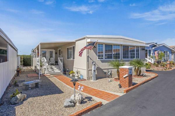 1968 Edgewood Mobile Home For Sale