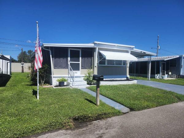  Mobile Home For Sale