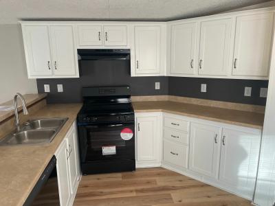 Photo 3 of 15 of home located at 326 S Cherry Ave Union City, OK 73090