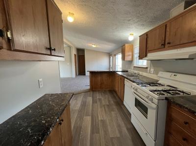 Mobile Home at 4540 W Cornwall Cir Sterling Heights, MI 48310