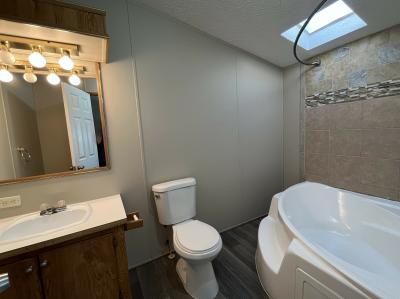 Photo 5 of 11 of home located at 4540 W Cornwall Cir Sterling Heights, MI 48310