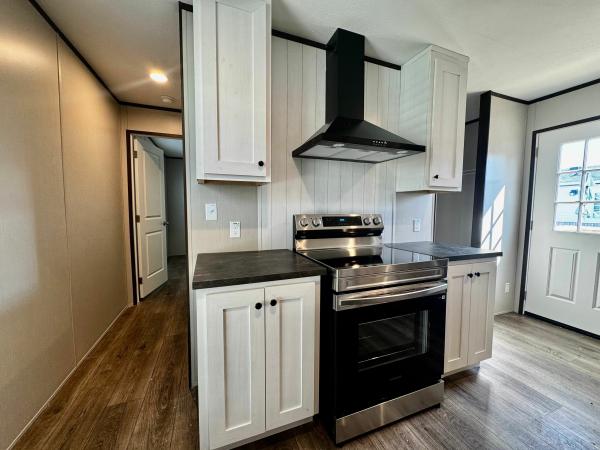 2027 Clayton Homes Inc Mobile Home For Sale