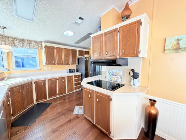 1987 Palm Harbor HS Mobile Home