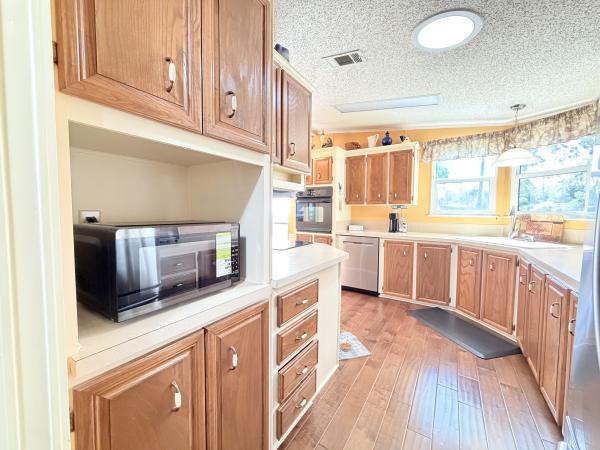 1987 Palm Harbor HS Mobile Home