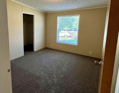 Mobile Home at 24394 Manchester Drive Brownstown, MI 48134