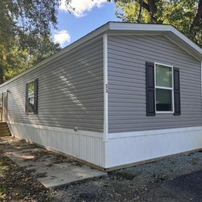 Mobile Home at 27 Crestwood Drive #0053 Middletown, IN 47356