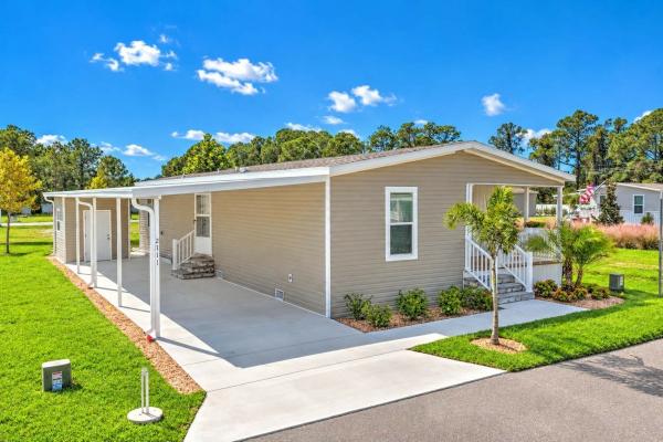 Photo 1 of 2 of home located at 2111 Mojito Drive Sebring, FL 33872