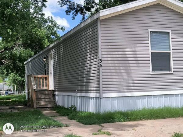 Photo 1 of 2 of home located at 1661 West Republic Ave #34 Salina, KS 67401