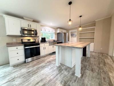 Photo 5 of 33 of home located at 900 Rock City Rd #401 Ballston Spa, NY 12020