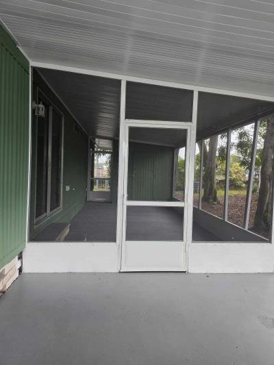 Photo 2 of 24 of home located at 9925 Ulmerton Rd., #595 Largo, FL 33771