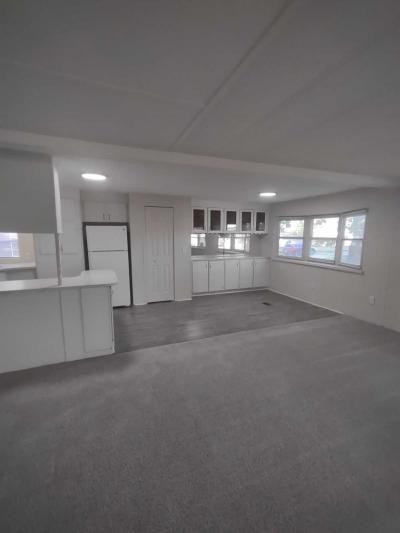 Photo 5 of 13 of home located at 5412 Nicole Dr. #139 White Lake, MI 48383