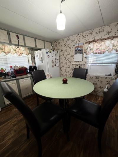 Photo 4 of 23 of home located at 314 Albion Ave Lakeland, FL 33815