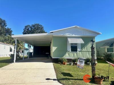 Photo 1 of 27 of home located at 1026 Acorn Trail Wildwood, FL 34785