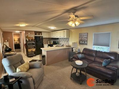 Photo 2 of 27 of home located at 1026 Acorn Trail Wildwood, FL 34785
