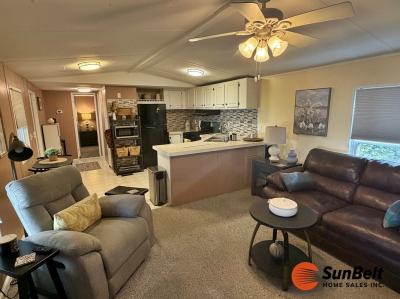 Photo 5 of 27 of home located at 1026 Acorn Trail Wildwood, FL 34785