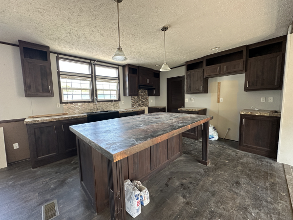 Photo 1 of 2 of home located at 103 Green Acres Ln Oliver Springs, TN 37840